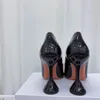 Kvalitetsdesignerparty Br￶llop Sandaler 2021 Summer Bride Ladies Slides Fashionabla Sexiga kl￤nningskor Pekade Toe High Heels Leather Sequins Rhinestone Decoration