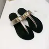 Flip Flops Slipper Sandals للصنادل بالجنسين ، يمكن استخدامه في فصل الربيع والخريف ، ويوفر زوجًا من الجوارب 35-41