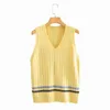 Evfer Femmes Automne Casual Rayé Jaune Tricoté Pull Chandails Femme Mode Col En V Sans Manches Pulls Filles Tricots Gilet Y1110