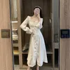 Przypadkowe sukienki Heydress dama przycisk kwadratowy kołnierz długi rękaw sukienka żeński białe plisowane 2021 kobiet jesień winter vintage slim vestido