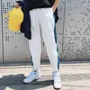 Calças masculinas Homens Streetwear Jogadores 2021 Mens Harajuku Hip Hop Sweartpants Lado Masculino Sorte Spring Branco Pants1