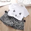 Set di abbigliamento per ragazze di orso umoristico Set di vestiti per ragazze di perle Set di ciglia lunghe adorabili Top per ragazza + pantaloni Vestiti per bambina Vestiti per bambini X0902