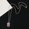 Catena di collana di design di lusso superiore per coppia Collana in argento con lettera di moda hip-hop retrò Nuova catena di fornitura