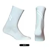 Chaussettes de Sport réfléchissantes, respirantes, antidérapantes, pour hommes et femmes, cyclisme sur route, vtt, Sport de plein air, vélo de montagne, course à pied, 2 pièces