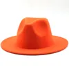 Fedoras는 Fedora 모자를 여성을위한 Fedora 모자를 느꼈다 남자 남성 모자 숙녀 넓은 브림 모자 여자 남자 재즈 파나마 모자 가을 겨울 도매 26colors