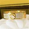 مصمم نساء حلقة يهودية أزياء عرضية عالي الجودة العلامة التجارية و Gold Sier Letters Classic Mens Diamnond Rings لـ 3393