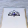 Zhouyang Pierścionki dla kobiet Luksusowe Hollow Out Princess Crown Blue Purple Red Cyrkon Rose Gold Silver Color Biżuteria KBR212 P0818