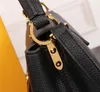 Top Quality Capucines Fashion Women Shoulder Bags Chain Messenger Bag Leather Handbags Shell Wallet Purse Ladies Cosmetic Crossbody Tote M94519