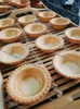 13 pcs use comercial não-vara 110V 220V eléctrico doce fluted pie shells fabricante máquina de molde de máquina de padeiro