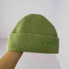 Fantastici berretti da ricamo Cappelli invernali per uomo Donna Donna Berretti con teschio in acrilico con risvolto lavorato a maglia Hip Hop Casual Docker Skullies Y21111