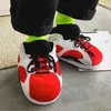 Wygodne przytulne męskie i damskie kapcie Sneaker z podeszwą do wylegiwania się zasznurować zimowe pluszowe buty modny Design Zapatillas De Casa X0523