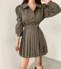 Hoge taille geplooide rokken vrouwen pak lente chique twee stuk set single breasted blouse zwarte zomer trendy kleding 210510