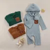 Tuta con cappuccio casual da bambina autunno neonato 2021 Pagliaccetto con cappuccio a maniche lunghe color block per bambini con tasca