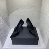 Moda Damska Stiletto Heel Patent Skórzany Sandały Letni Luksusowy Projektant Sexy Czarny Dopasuj Suknie Wieczorowe Buty Szpiczasty Toe Buty Duży rozmiar 41 42 z pudełkiem