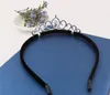 Kids Crystal Crowns Grins Hrinestone Tiaras с палочками волос на повязку на день рождения рождественские хэллоуин реквизит серебро