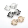 Épingles broches Stroncestone Clips Clips Metal Crystal Sweater Cheongsam Button Cape Feather Heart Robe Pin couture DIY PART SEAU22