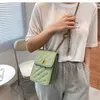Bolso pequeño de cuero acolchado con cadenas para teléfono móvil, Mini monederos y bolsos de mano para mujer, bolsos de mensajero, bolso de hombro