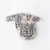 Leopard Baby Sets Pullover Langarm Mantel + Strampler Frühling Mode Outfits Kinder Kleidung 0-2 Jahre E83014 210610