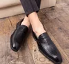 手作りのメンズの結婚式のオックスフォードの靴黒カーキ純正レザーブラウグメンズドレス靴スリップ男性デザイナー
