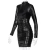 CNYISHE Winter Turtleneck Ruched Mini Dress Kobiety Moda PU Skórzany Outfit Club Party Długi Rękaw Kobiety Sukienki Bodycon Vestido 210419