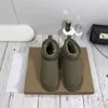 diseñador Clásico mini moda australia botas de piel Mujer de calidad superior pelusa sí plataforma bota para mujer niñas dama arco invierno nieve Tobillo zapatos peludos botines con caja