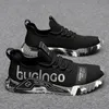 2021 Top Quality Men Breathable Running Shoes Sports White Black Green Outdoor Tennis Trainers Sneakers SIZE 40-45 Y-111