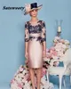 2022 Pink Satin Mother of the Bride Groom Dresses 2 Pieces with Jacket spets knälängd formell kvällsfestklänningar 266w
