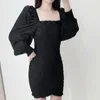 Sexy Bodycon Black Mini платье Женщины Pure Pulled Club Club Party Wredwear квадратный воротник плиссированные Vestidos de Fiesta 210515