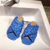 SUOJIALUN Sommar Kvinnor Tofflor Märke Weave Dam Sandal Skor Låg öppen tå Platta Casual Slides Beach Flip Flops Stor storlek 35-42 HWS323