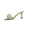 メチナの女性の靴ハイヒールのスリッパスクエアトゥーススティレットヒールスライドスライド原因サンダル女性夏ベージュブラックグリーン210608