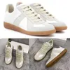 Klasyczne buty retro designerskie trampki Casual Sneakers Mężczyźni i kobiety płaskie podeszwy proste wzór 35-45