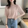 Kimutomo Femmes Mode Chemises Corée Chic Crochet Fleur Évider Dentelle Vêtements Femme O-cou Sauvage À Manches Courtes Tops Élégant 210521