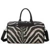 Duffel Bags Moda Bolsa de Viagem Bagagem de Mão de Zebra Tote para Mulheres Crossbody Grande capacidade Duffle PU Leather Weekender