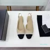 2021women skor tofflor pärla sandaler klassisk bälte platt botten högklack
