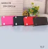Plaid e vecchio motivo floreale moda 2021 nuovo famoso portafoglio lungo unisex in pelle PU 4 colori / consegna di generazione di supporto