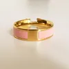 Novo design de designer de alta qualidade Titanium Ring Jóias clássicas e mulheres anéis de casal Rings Modern Style Band