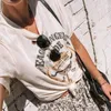 触発されたグラフィックティー女性ベージュ色の綿の半袖ロックnロールバンドTシャツ女性プラスサイズの女性ティートップス夏の新しい210412