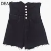 {DEAT} Women Wide Leg Black Button Asymmetric Shorts High Waist Loose Fit Trouser Fashion Tide Spring Summer GX44 210421