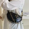 Kvinnors lilla Fanny Pack Semicircle Saddle Påsar Högkvalitativ midja Kedjekedjor Crossbody Chest