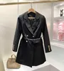 Kvinnors kostym Skirt Designer Blazers Jacket Mode med klassiska brevprodukter kappa Högkvalitativ höst och vinter Slank klänning