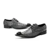 Bout pointu blanc hommes mariage peau de serpent chaussures hommes en cuir véritable chaussure décontracté sans lacet robe costume chaussures de haute qualité