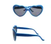 20PCS пляжные женские солнцезащитные очки Роскошные мужские солнцезащитные очки Мужчины в форме сердца Дизайнерские очки Градиент Металлический шарнир Модные женские очки блеск
