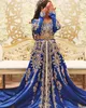 Luxe Royal Blue Arabische Moslim Avondjurken Een lijn Lange Mouwen Borduurwerk Marokkaanse Kaftan Formele Ocasion Town Gold Crystals Beaded Lace Applicaties Prom Dress