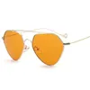 Mode onregelmatige zonnebril Mannen en vrouwen Merk Designers Dragen Kleur Zonnebril UV400 Lens Hoge Kwaliteit met Doos Gevallen