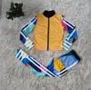 Womens 2pcs tracksuits 후드 트랙 슈트 봄 가을 재킷 및 바지 캐주얼 여성 편지 인쇄 스포츠 세트 2 PCS 정장 복장 의류 크기 S-2XL