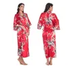 Kvinnor Sexig Silk Satin Knee Length Robe Bathrock Peacock Floral Print Kimono Pajamas Cardigan med fickor 210924