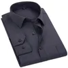 メンズドレスシャツソリッドカラープラスサイズ8xLブラックホワイトブルーグレーキシェムホム男性ビジネスカジュアル長袖シャツ210714