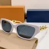 Erkek Bayan Güneş Gözlüğü Z22545E 2021ss Kedi Göz Güneş Gözlükleri Moda Retro Basit Stil Metal Tapınaklar Benzersiz Kişilik Tasarım Anti-UV400 Tasarımcı En Kaliteli