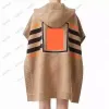 2022 Fashion Women Cape Poncho Jacket Coat Luxury Designer عالية الجودة من الخريف الشتاء Warm Wark Outwear