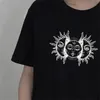 Harajuku kvinnors solförmörkelse sol och måne t-shirt Vintage mode estetiska grunge tee hipsters gotiska kläder 210518